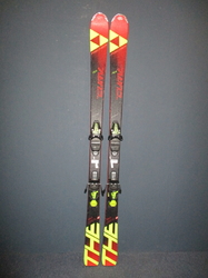 Juniorské športové lyže FISCHER RC4 THE CURV 150cm, VÝBORNÝ STAV