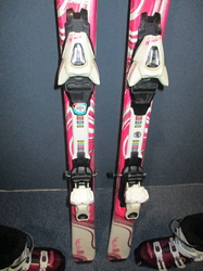 Juniorské lyže DYNAMIC LIGHT ELVE 150cm + Lyžiarky 26cm, SUPER STAV