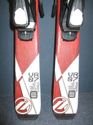 Juniorské lyže DYNAMIC VR 07 130cm + Lyžiarky 26cm, VÝBORNÝ STAV