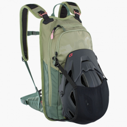 Nový batoh EVOC Stage 6L + Hydration Bladder 2L Light Olive