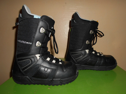 Snowboardové topánky BURTON CASA 24,5 cm, TOP STAV 