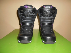 Dámske snowboardové topánky NITRO CROWN 24,5cm, SUPER STAV 