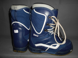 Snowboardové topánky VANS MANTRA 24cm, SUPER STAV 