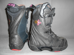 Dámské SNOWBOARDOVÉ BOTY SALOMON OPTIMA 23,5cm, SUPER STAV