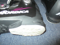 Dámske lyžiarky NORDICA SPORTMACHINE 85 WR stielka 24cm, TOP STAV