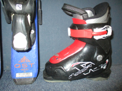 Detské lyže SALOMON QST MAX Jr 80cm + Lyžiarky 16,5cm, SUPER STAV