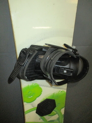 Snowboard NIDECKER ANGEL 156cm + viazanie, VÝBORNÝ STAV
