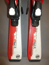 Dětské carvingové lyže DYNAMIC VR 27 120cm+BOTY 24,5cm, SUPER STAV