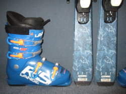 SALOMON QST MAX Jr 130cm + Lyžiarky 25,5cm  