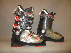 Sportovní lyžáky NORDICA SPEEDMACHINE 110 R stélka 26,5cm, SUPER STAV