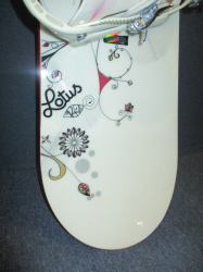 Snowboard SALOMON LOTUS 142cm + viazanie, SUPER STAV  