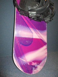 Snowboard WILD DUCK QUEEN 147cm + viazanie