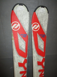 Juniorské lyže DYNAMIC VR 07 130cm + Lyžiarky 25,5cm, SUPER STAV