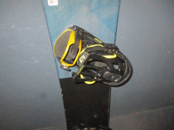 Snowboard FIREFLY FURIOUS 152cm   + viazanie