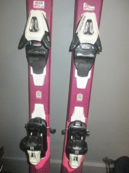 SALOMON LUX Jr 22/23 120cm + Lyžáky 24,5cm