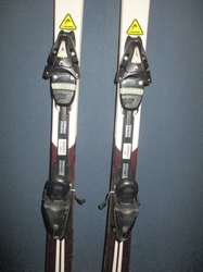 HEAD SUPERSHAPE TEAM 157cm + Lyžiarky 28,5cm
