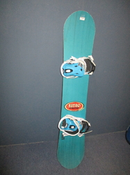 Snowboard NITRO RIPPER 142cm + viazanie, VÝBORNÝ STAV