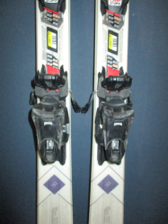 Snowboard NIDECKER PLAY 159cm + viazanie, SUPER STAV