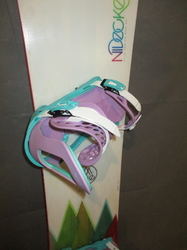 Snowboard NIDECKER ELLE 153cm + Nové viazanie, TOP STAV