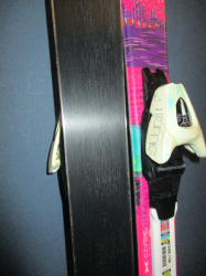 Juniorské lyže ATOMIC VANTAGE GIRL 130cm + Lyžiarky 25,5cm, SUPER STAV