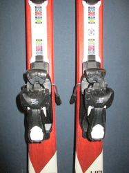 Juniorské lyže DYNAMIC VR 07 130cm + Lyžiarky 26cm, VÝBORNÝ STAV