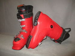Lyžiarky ATOMIC HAWX PRIME 100 R stielka 26,5cm, SUPER STAV