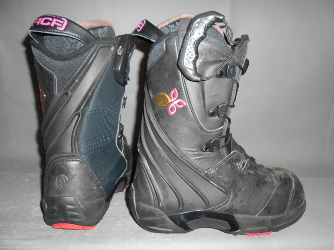 Salomon optima snowboard hot sale boots