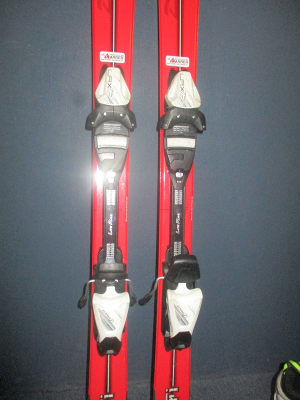 DYNASTAR FERRARI 140cm + Lyžáky 26,5cm