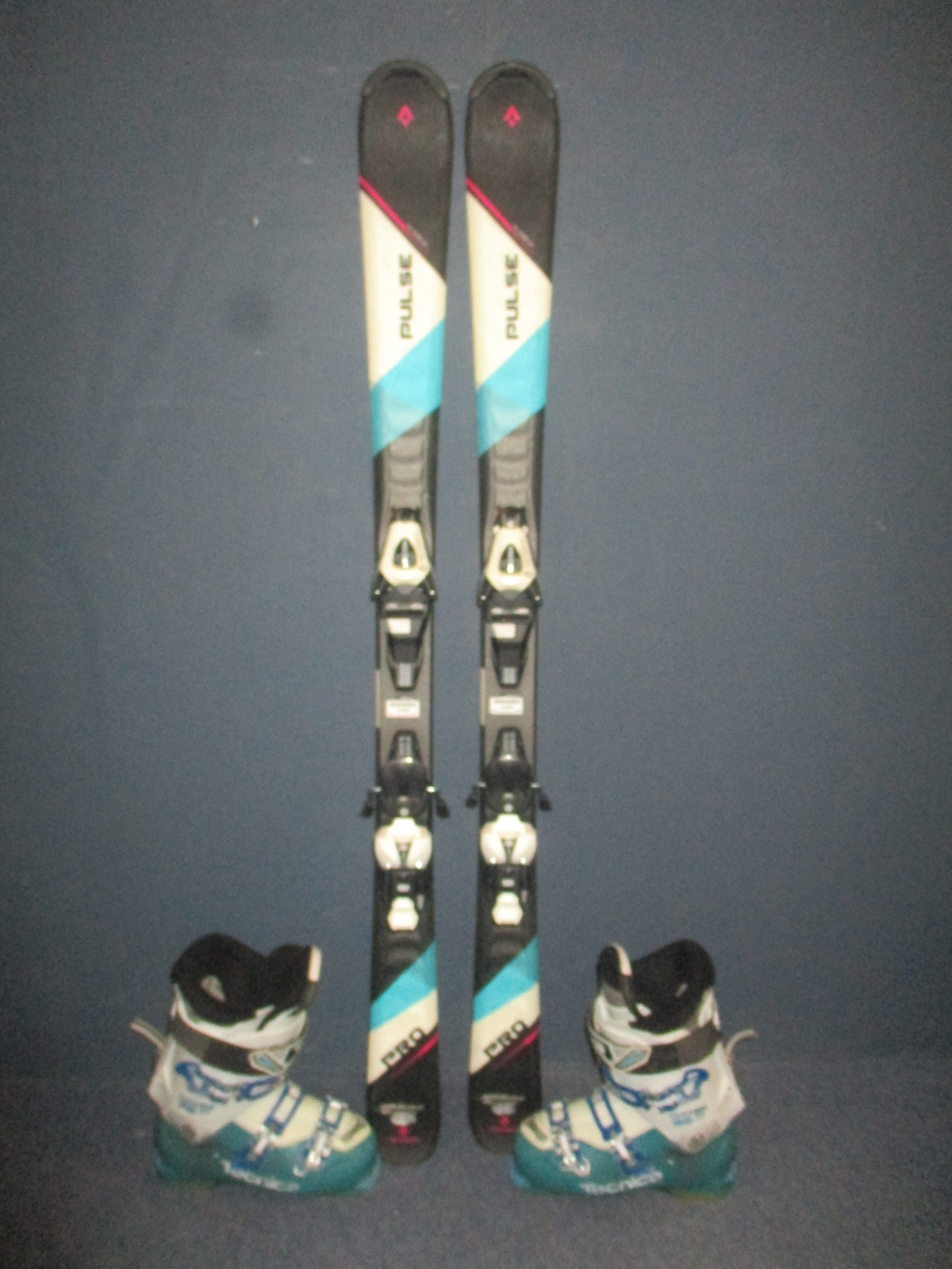 TECNO PRO PULSE 140cm + Lyžáky 25cm 