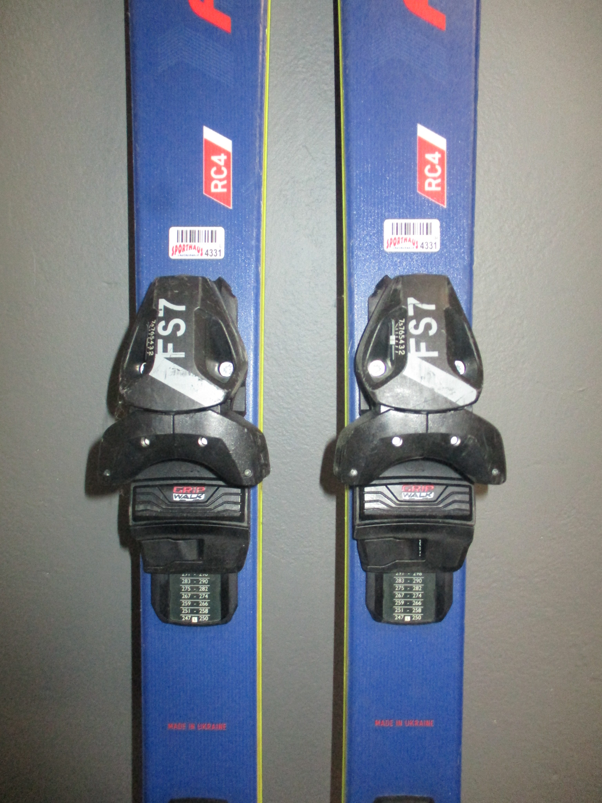 FISCHER THE CURV PRO 23/24 140cm