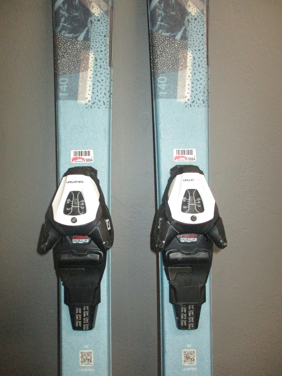 SALOMON QST LUX Jr 23/24 140cm
