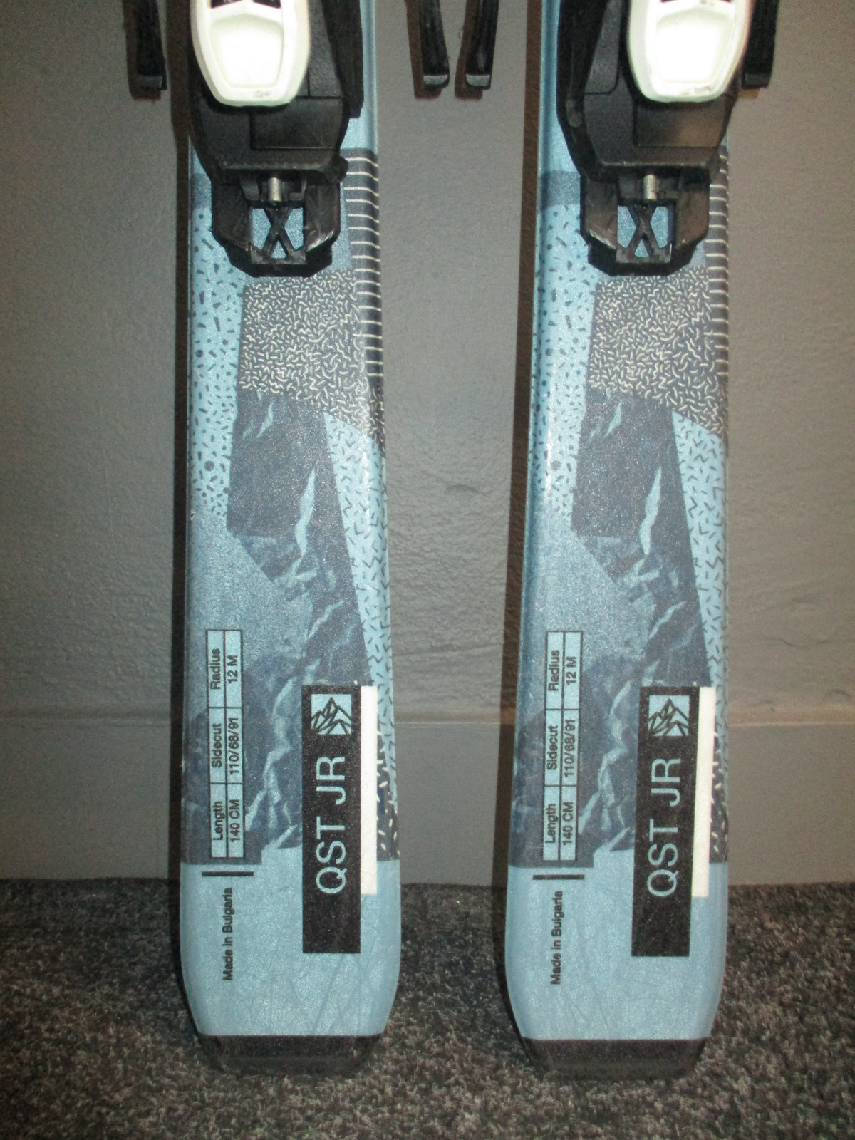SALOMON QST LUX Jr 23/24 140cm