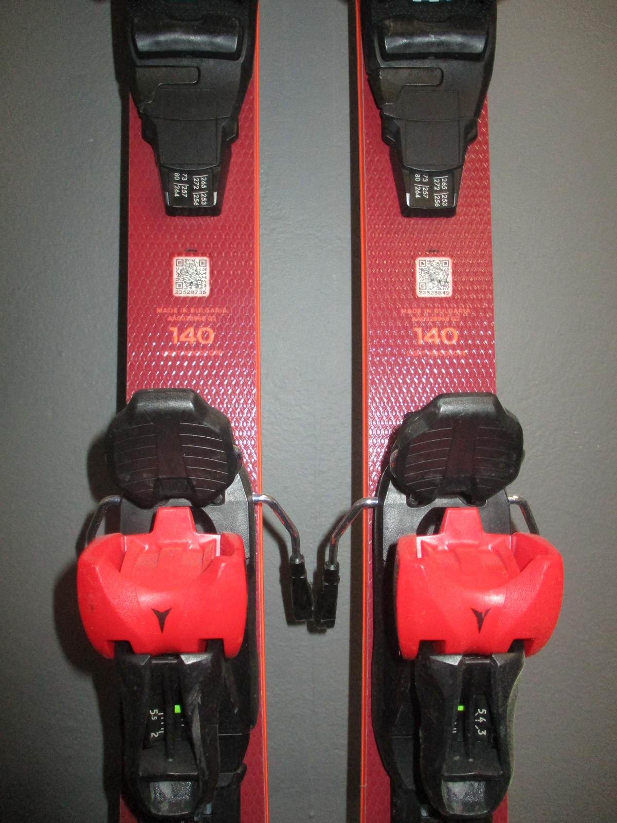 ATOMIC REDSTER J4 22/23 140cm