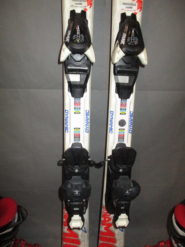 Juniorské lyže DYNAMIC VR 07 130cm + Lyžiarky 25,5cm, SUPER STAV