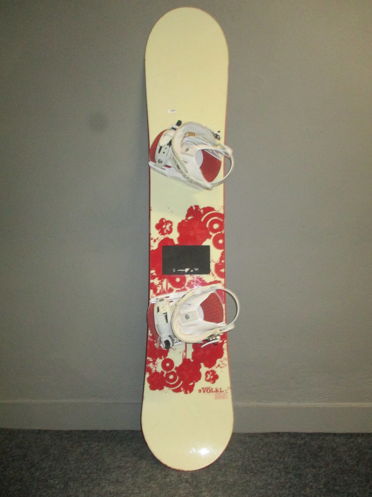 VÖLKL SHINE 148cm + viazanie  