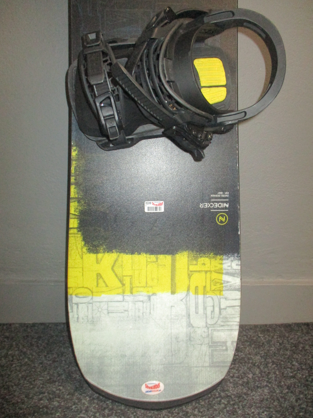 NIDECKER CHILL 145cm + viazanie   