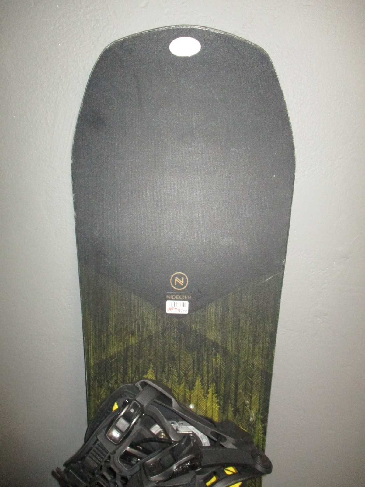 NIDECKER AXIS 152cm + viazanie  flow  