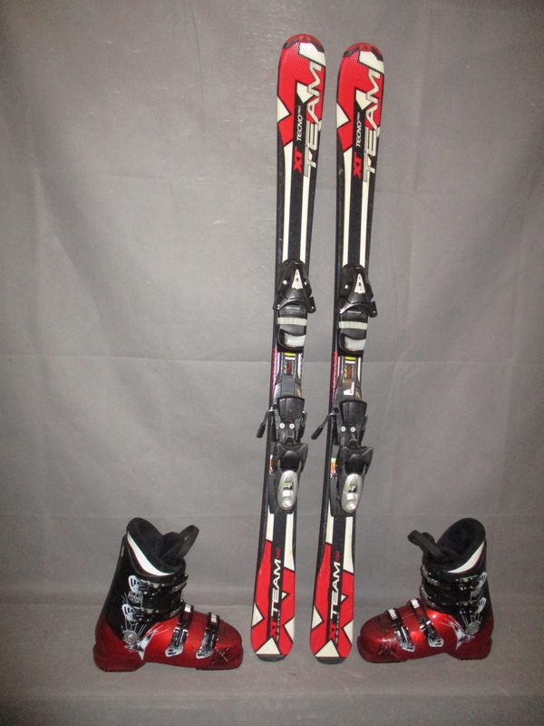 Juniorské lyže TECNO PRE XT 130cm + Lyžiarky 25,5cm, SUPER STAV