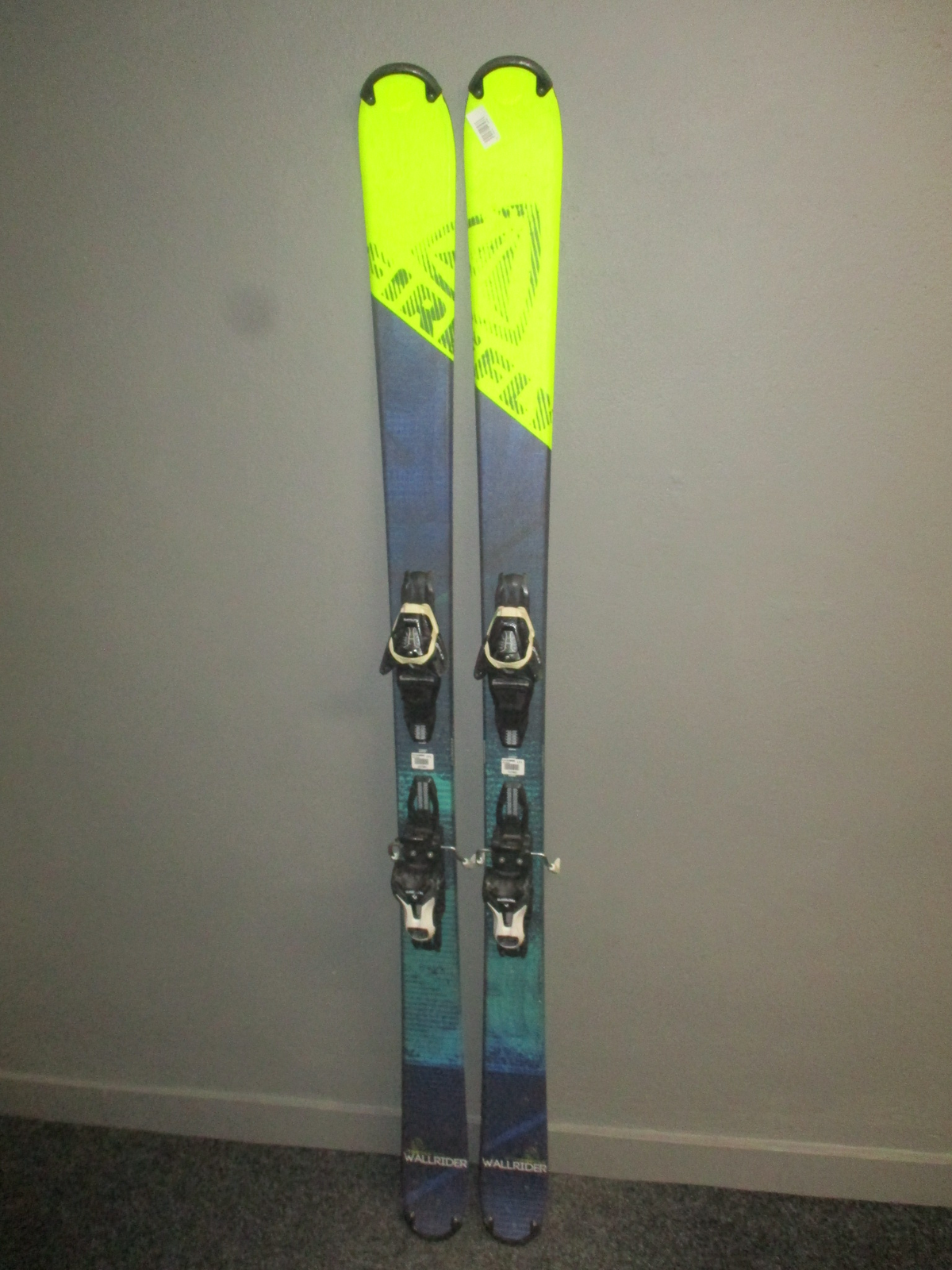 FIREFLY WALLRIDER 171cm