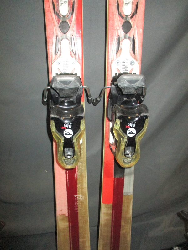 Carvingové lyže ROSSIGNOL UNIQUE 4 163cm + Lyžiarky 26,5cm, VÝBORNÝ STAV