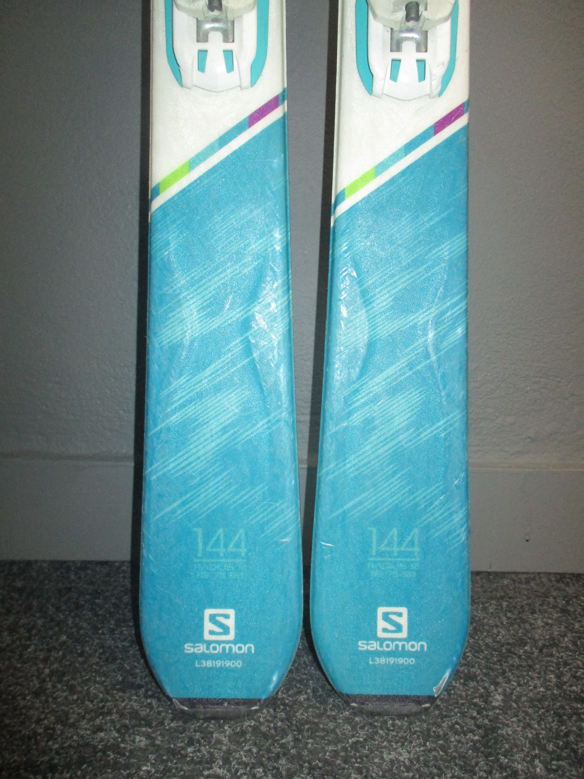 SALOMON LONI 144cm