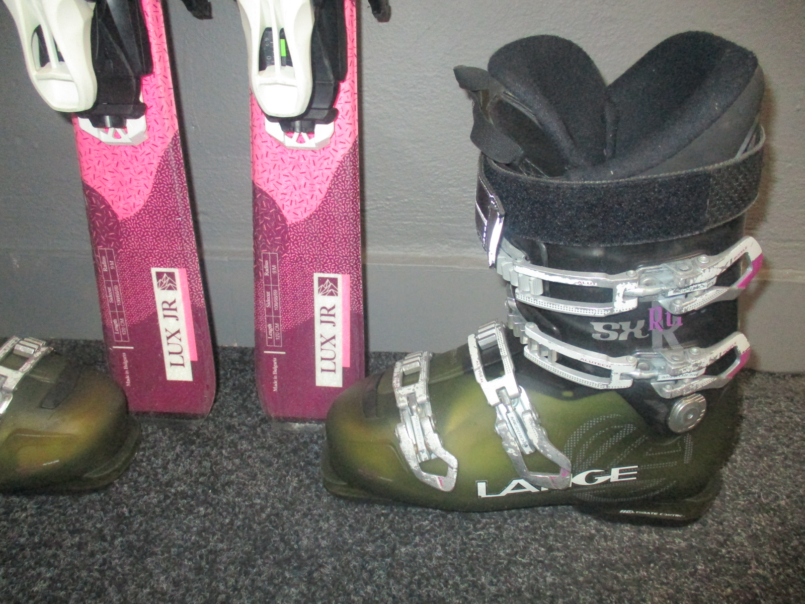 SALOMON LUX Jr 22/23 120cm + Lyžáky 24,5cm