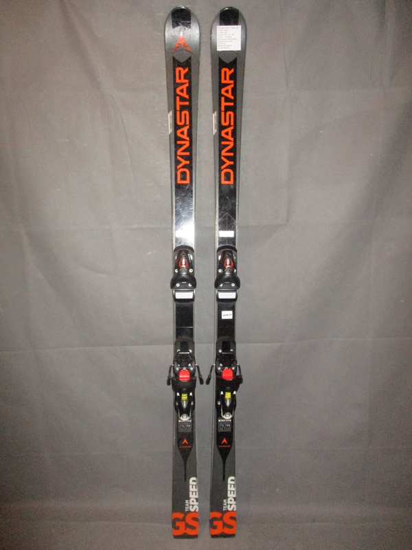 Juniorské športové lyže DYNASTAR TEAM SPEED PRO GS 19/20 158cm, SUPER STAV