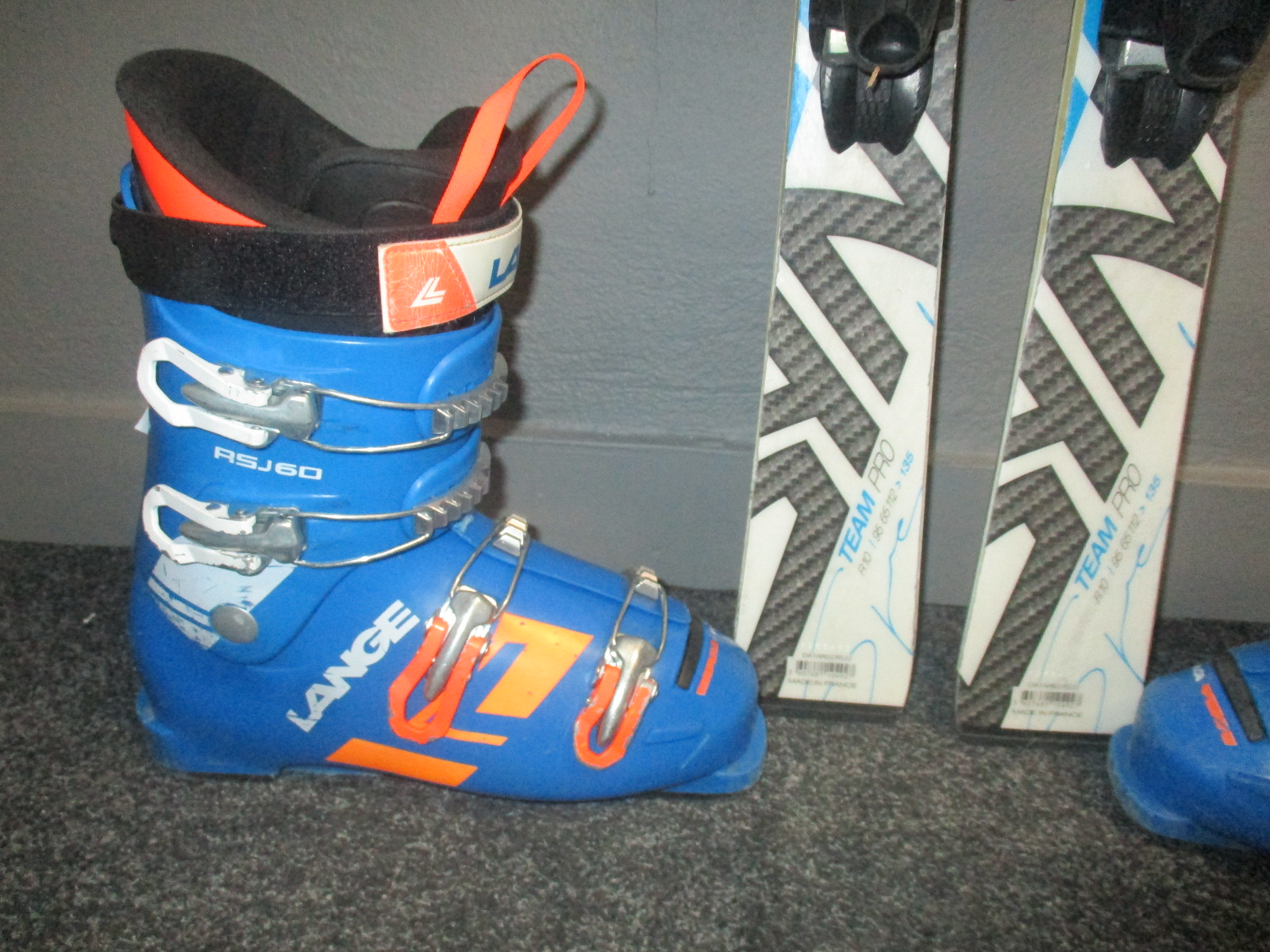 DYNASTAR TEAM PRO 135cm + Lyžáky 26,5cm