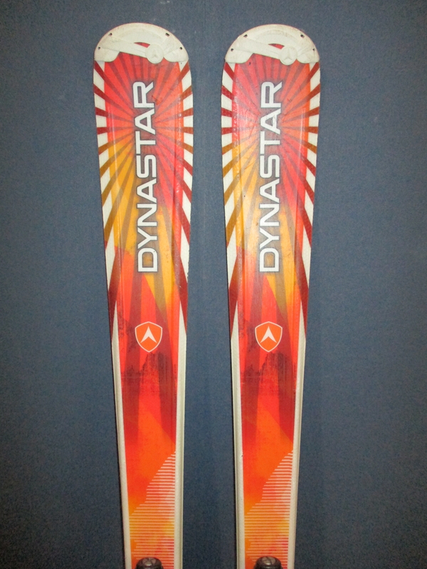 Juniorské lyže DYNASTAR TEAM CHAM 150cm + Lyžiarky 28,5cm, VÝBORNÝ STAV